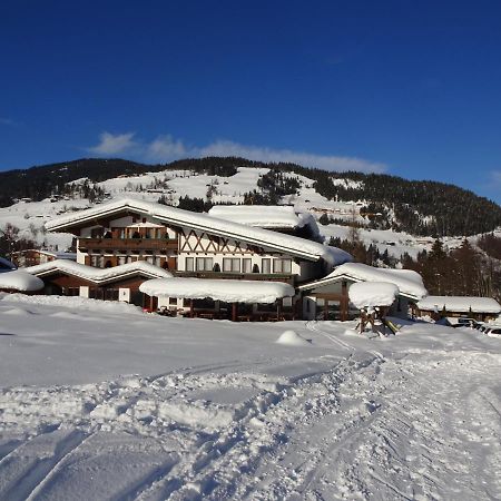 Alpenhotel Landhaus Kuechl Kirchberg in Tirol Esterno foto