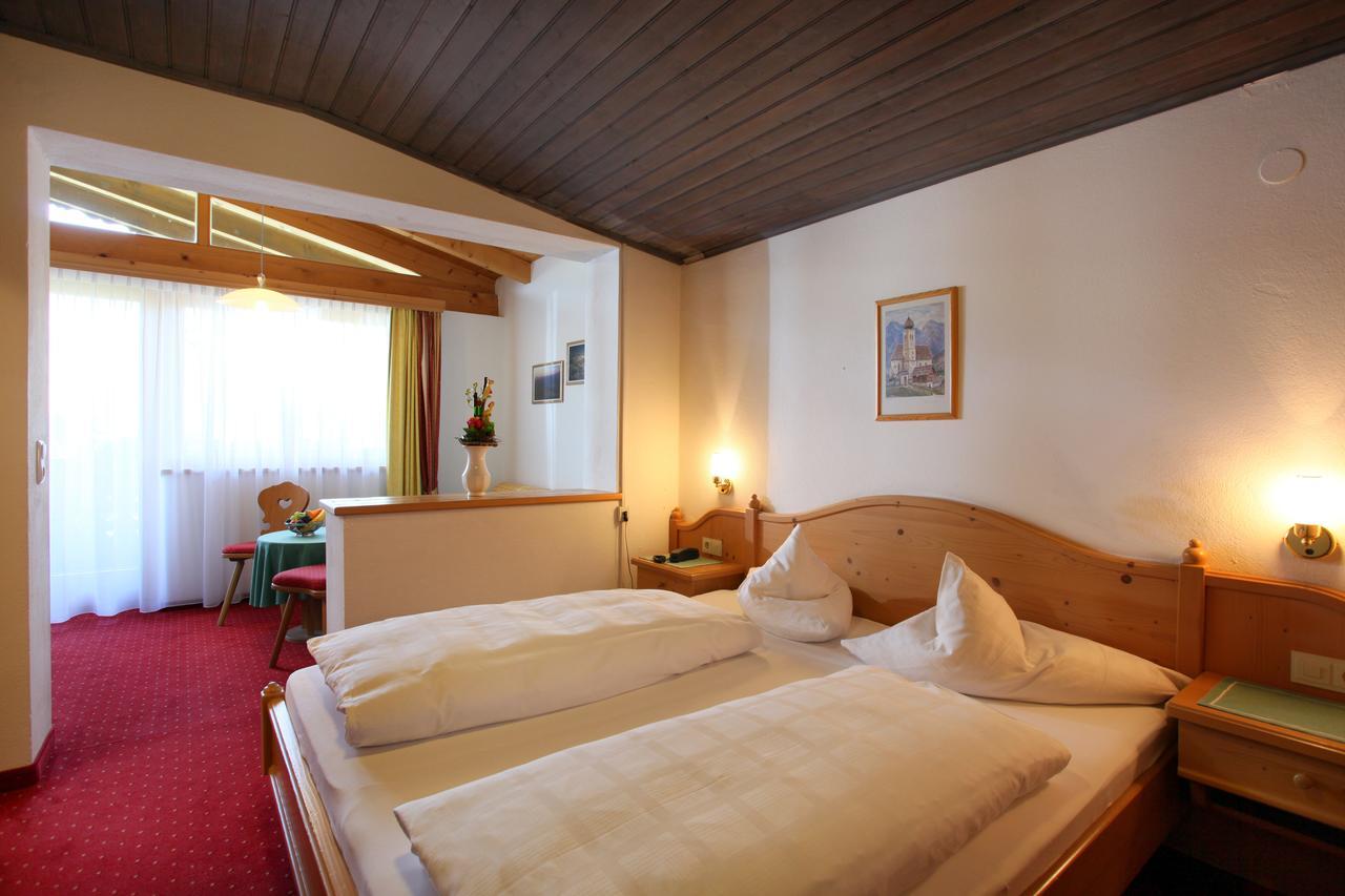 Alpenhotel Landhaus Kuechl Kirchberg in Tirol Esterno foto