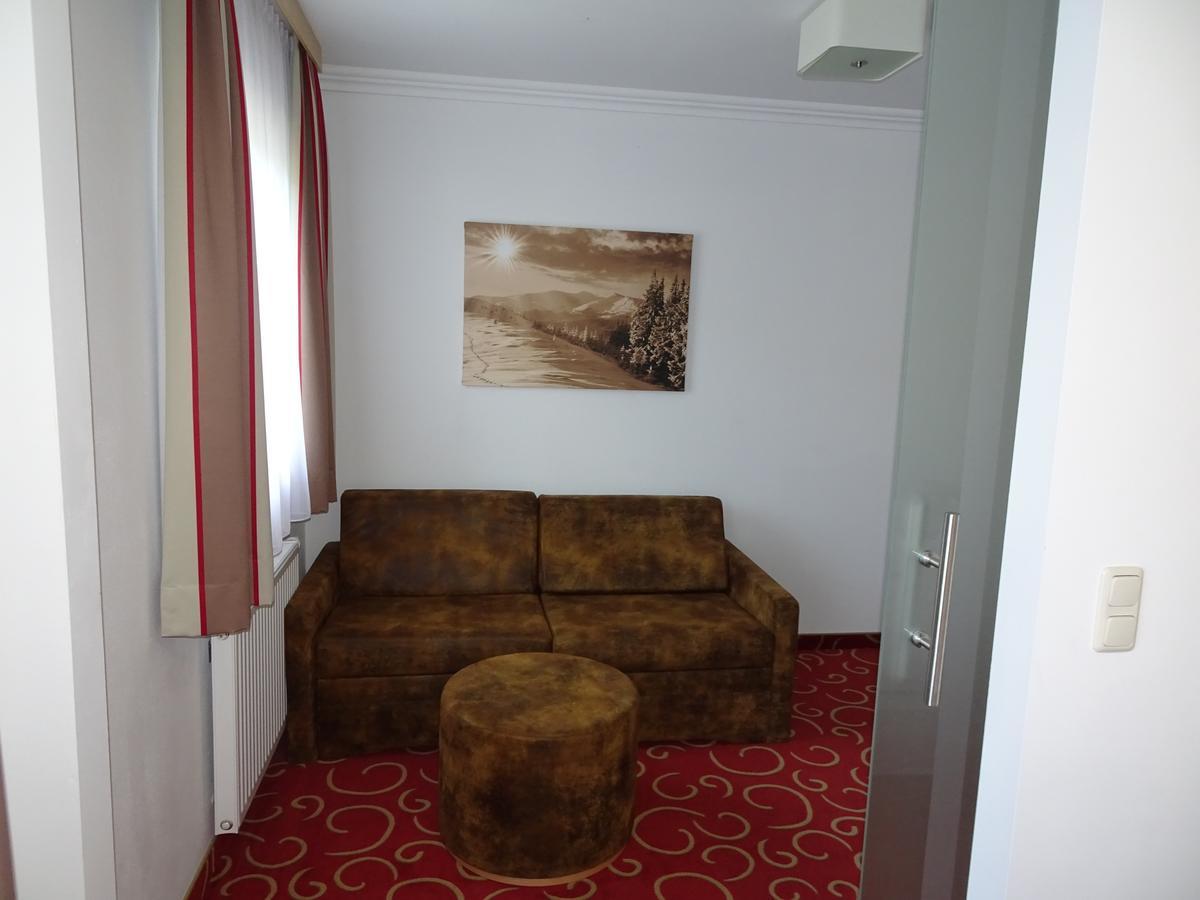 Alpenhotel Landhaus Kuechl Kirchberg in Tirol Esterno foto